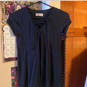 •Flowy Navy Blue Top
•Hollister
•Extra Small